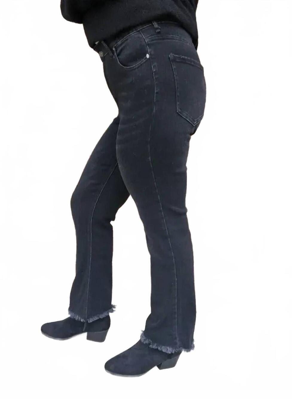NEW ZENANA women's raw attitude fray hem crop jeans in black